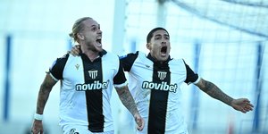 Ο Σίγκουρτσον λίγο μετά το γκολ που σημείωσε για το 4-3 της Καλαμάτας