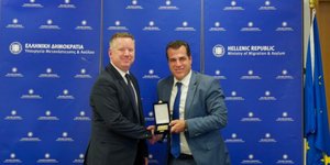 Συνάντηση Θ. Πλεύρη με τον υπουργό Εσωτερικών της Ουγγαρίας