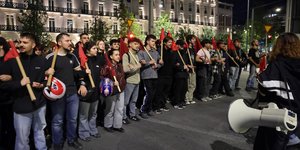 Αντιπολεμική πορεία στην Αθήνα 