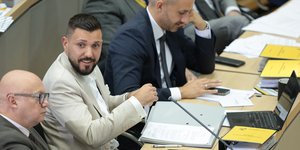 Τομπίας Ράους