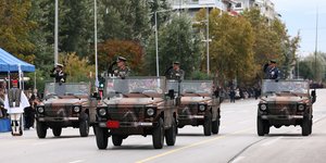 Σταρτιωτικη παρέλαση
