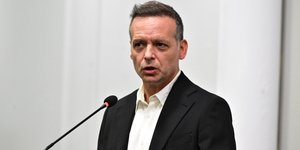 Ο Δήμαρχος Αθηναίων, Χάρης Δούκας