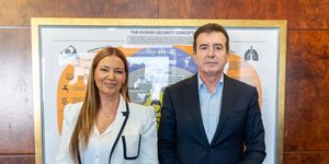 Pninat Yanay Μιχάλης Χρυσοχοΐδης