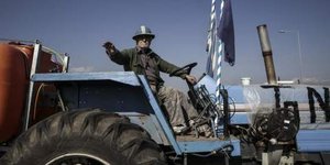 Menelaos Myrillas / SOOC