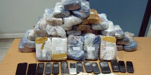 Συλλήψεις σε δύο μέτωπα για διακίνηση ναρκωτικών στην Ελλάδα – Κατασχέθηκαν μεγά