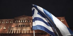 (SOOC/ ΝΙΚΟΣ ΛΥΜΠΕΡΤΑΣ)