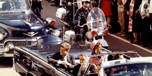 Νέα δεδομένα στη δολοφονία του Κένεντι: Δέχθηκε σφαίρα και από πράκτορα των μυστ