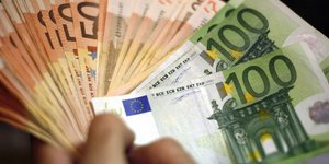 Φορολογική αμνηστία για τον «επαναπατρισμό» κεφαλαίων -Χωρίς ελέγχους και πόθεν