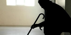 Χρέος «μαμούθ» 81χρονης στην Αθήνα – Συνελήφθη για οφειλές 57 εκατ. ευρώ προς το