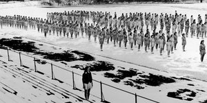 Γυναίκες στο στρατό -Οι πρώτες που εκπαιδεύθηκαν σαν άνδρες