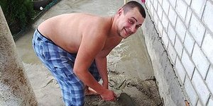 Αυτοκτόνησε μπροστά σε κοινό