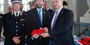 Επιστρέφουν στο «σπίτι» τους 80 αρχαία ελληνικά νομίσματα -Τα παρέδωσε η Ιταλία