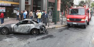 Καμμένα αυτοκίνητα