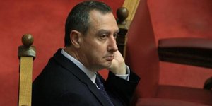 Μιχελάκης: Κραυγές εμφυλίου του ΣΥΡΙΖΑ τα ραντεβού στα γουναράδικα και κροκοδείλ