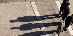 Από τον Αύγουστο η μηνιαία παρακράτηση για τους συνταξιούχους -Αλλαγές στον τρόπ