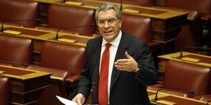 Μάλλον κάνει πλάκα: Ο Καπερνάρος «βλέπει» βάση εκτόξευση πυραύλων για το διάστημ