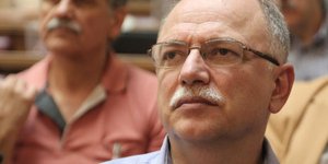 Παπαδημούλης: Να ξεκαθαρίσουν τη θέση τους Κουβέλης και Καμμένος