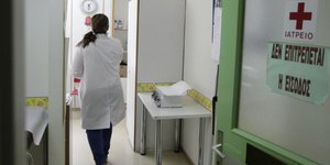 Σε ποιους ανοίγει την πόρτα η δικαίωση δικαστικών και ένστολων -Τι πρέπει να περ