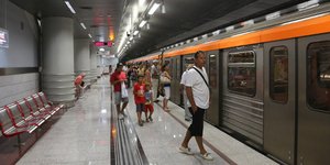Αλλάζουν οι τιμές των εισιτηρίων στα μέσα μαζικής μεταφοράς -Ποιες μειώσεις εξετ
