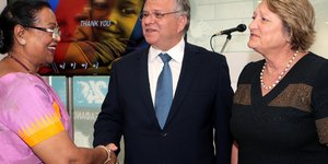 Οι δύο πρώτες κυρίες στο Χαμόγελο του Παιδιού