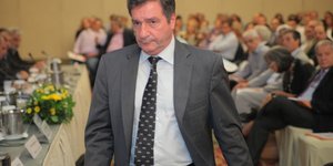 Κατάθεση Καμίνη στην υπόθεση της ΧΑ- Κλήθηκε νέος κατηγορούμενος για απολογία