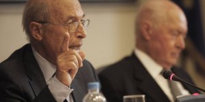Σημίτης: Λείπει το κύρος και η πειθώ από την Ελλάδα -Περιθωριοποιήθηκε στην Ευρω