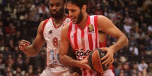 Δεν χάνει ούτε «μισός» ο Ολυμπιακός -Σόου στο Μόναχο