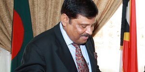 Σκάνδαλο με τον πρέσβη του Μπαγκλαντές στην Ελλάδα -Παρενόχλησε σεξουαλικά μία υ