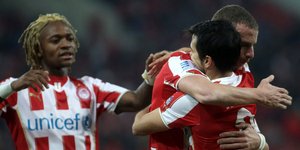 Ακάθεκτος ο Ολυμπιακός