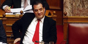 Γεωργιάδης: Για 30 ημέρες κλείνουν τα πολυϊατρεία του ΕΟΠΥΥ