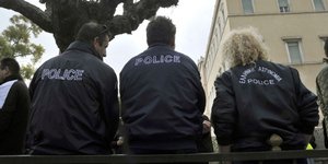 Αστυνομικοί έκαναν τους σωματοφύλακες μεγιστάνα από τα Εμιράτα στη Ρόδο -Απαντάν