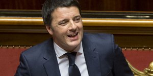  «Εύθραυστη» ψήφο εμπιστοσύνης πήρε ο Ρέντσι από τη Γερουσία -Ακολουθεί η ψηφοφο