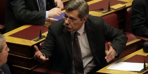 Μυστική εισήγηση στον Σαμαρά για πρόωρες εκλογές -Το σενάριο για τον αιφνιδιασμό