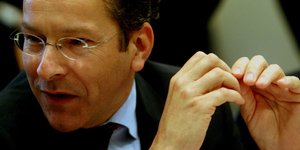 Ντάισελμπλουμ: Τι να πει το πλεόνασμα σε έναν Ελληνα που προσπαθεί να επιβιώσει 