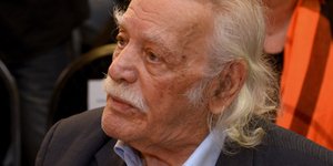 Γλέζος: Οι φτωχοί θα καλύψουν τον εσωτερικό δανεισμό
