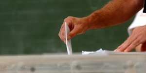 Δεν θέλουν πρόωρες εκλογές οι Ελληνες -Τι δείχνει νέα δημοσκόπηση