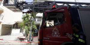 Φωτιά σε διαμέρισμα στα Σεπόλια -Απομακρύνονται οι ένοικοι της πολυκατοικίας