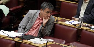 Τροπολογία ΣΥΡΙΖΑ για τις εκπρόθεσμες φορολογικές δηλώσεις -Ζητά ακύρωση των προ