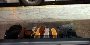 Στέγαση και εργασία για 1.200 άστεγους -Πρόγραμμα στήριξής τους 