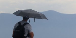 Βροχερός ο καιρός την Κυριακή -Σε ποιες περιοχές θα εκδηλωθούν καταιγίδες 