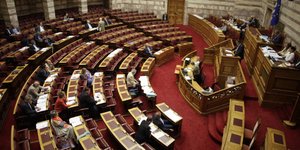 Αρχίζει αύριο στη Βουλή η συζήτηση για τα οικονομικά των κομμάτων -Τι αλλάζει με