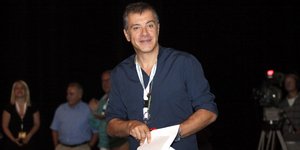 Θεοδωράκης: Στα υπουργεία πρέπει να πάει η... Εθνική Ελλάδος -Στο ΣΥΡΙΖΑ δεν έχο