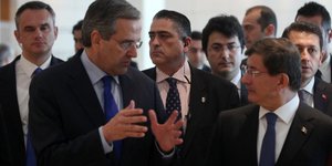 Σαμαράς: Σχέσεις αμοιβαίου σεβασμού με την Τουρκία (EUROKINISSI/ ΑΛΕΞΑΝΔΡΟΣ ΖΩΝΤΑΝΟΣ)