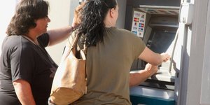 Για ποσά που ζητήθηκαν από τις υπηρεσίες πρόνοιας