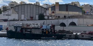 «Ισαλος γραμμή: μια ωδή στη φθίση​»