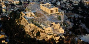 Περιήγηση στην Ακρόπολη από κάθε γωνιά του κόσμου μέσω του υπολογιστή