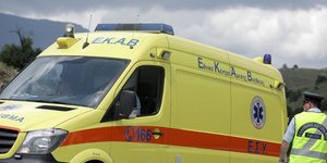 ΕΚΑΒ/ Φωτογραφία intime news