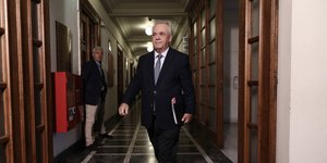 Ο Γιάννης Δραγασάκης/ Φωτογραφία intime news