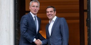 Ο Αλέξης Τσίπρας και ο Γενς Στολτενμπεργκ/ Φωτογραφία intime news