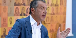 Ο Σταύρος Θεοδωράκης/ Φωτογραφία intime news